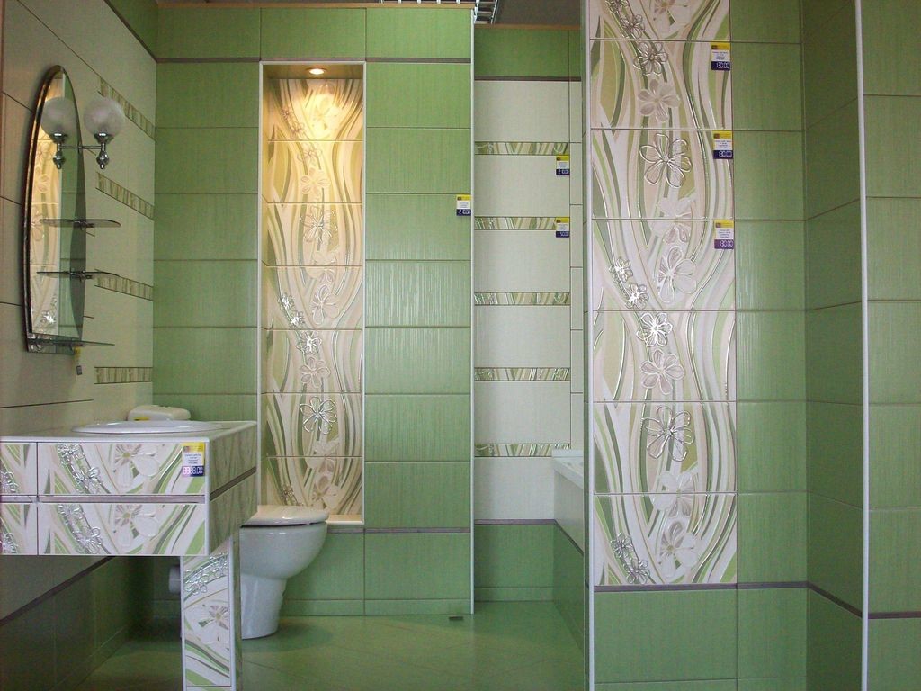 กระเบื้องเซรามิกสีเขียวในห้องน้ำ