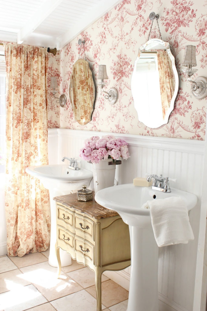 การตกแต่งห้องน้ำสไตล์โปรวองซ์ Nightstand