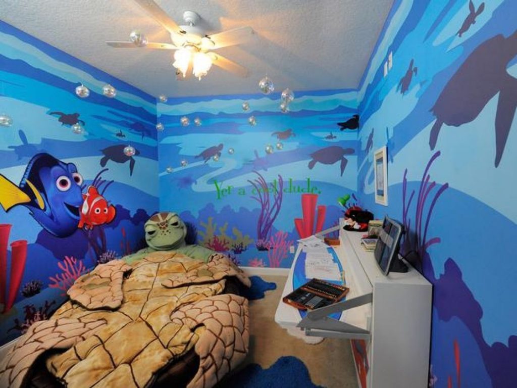 วอลล์เปเปอร์ในเรือนเพาะชำอยู่บนพื้นฐานของการ์ตูน Finding Nemo