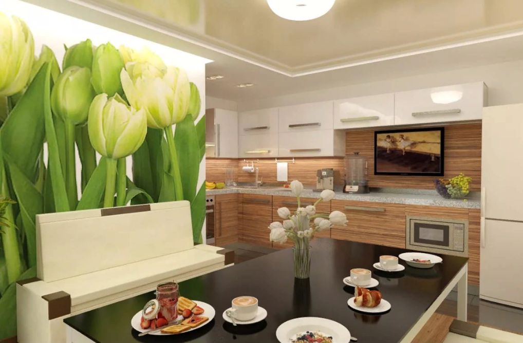 ทิวลิปขนาดใหญ่บนผนังห้องครัว