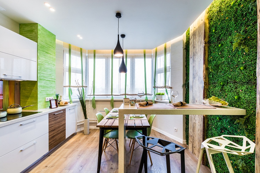 การออกแบบห้องครัวสไตล์ Eco พร้อมช่องหน้าต่าง