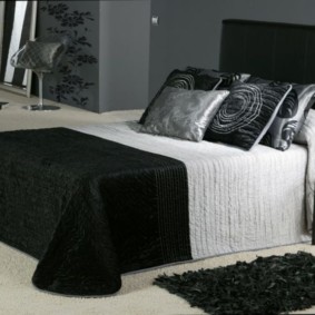 รูปรีวิวห้องนอนขาวดำ