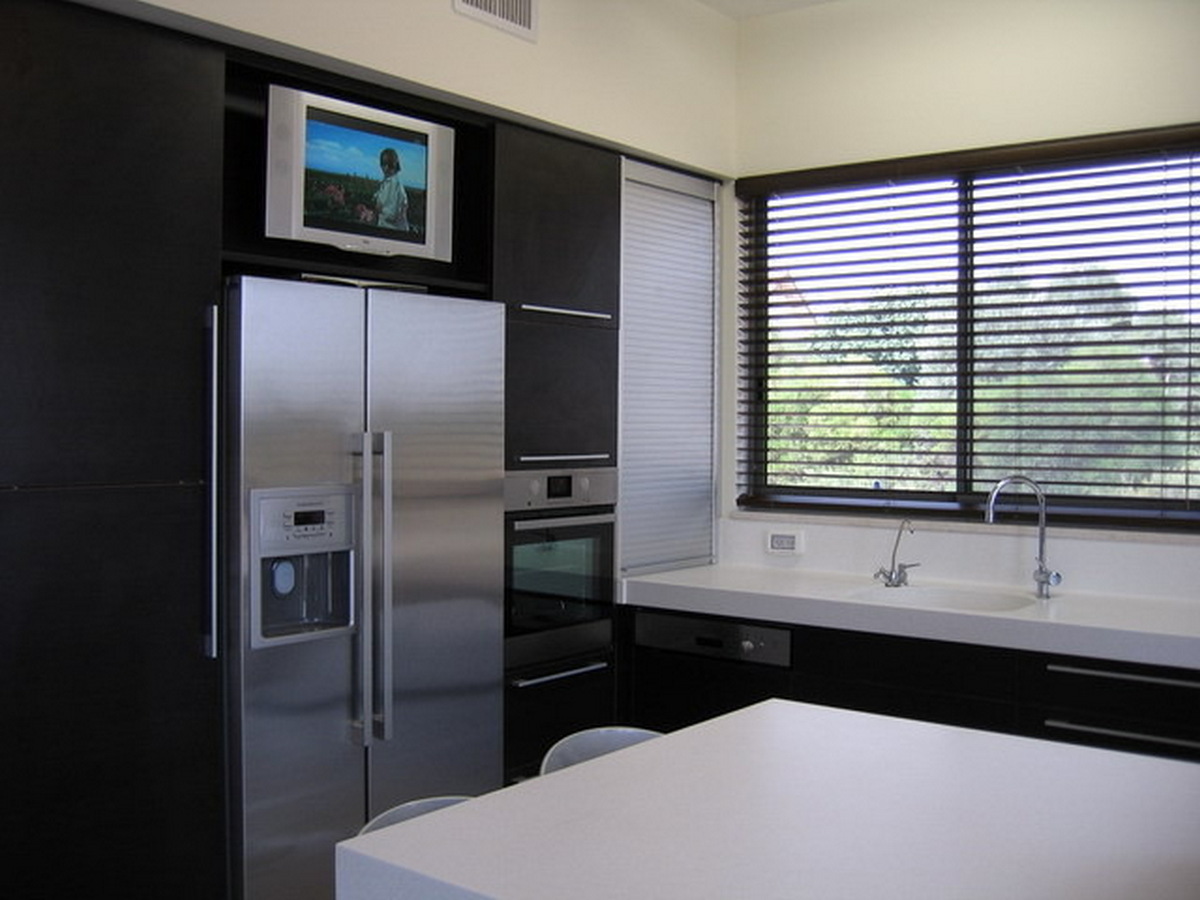 placement of the TV in the kitchen