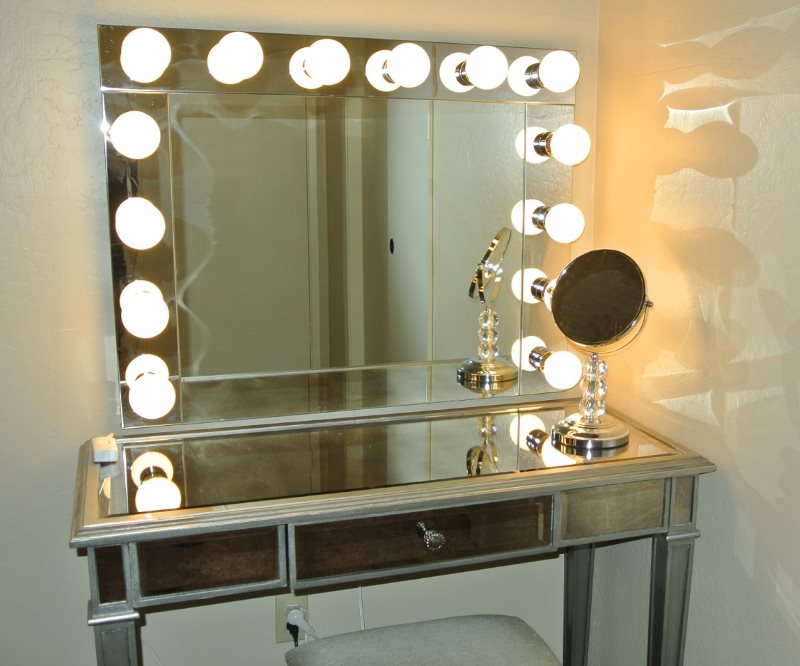 โต๊ะเครื่องแป้ง LED โต๊ะเครื่องแป้ง