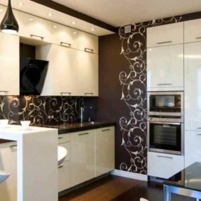 วอลล์เปเปอร์สีดำในห้องครัวที่ทันสมัย