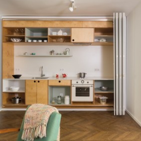 Kuhinja u studiju modernog stila