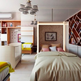 ห้องนอนและห้องเด็กในการออกแบบห้องหนึ่ง