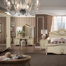 ภาพประเภทห้องนอนคลาสสิก