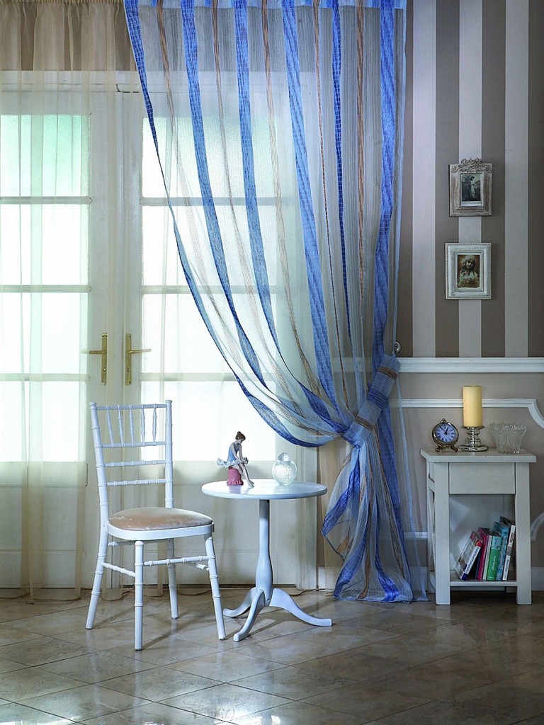 ผ้าม่าน Tulle ลายสีน้ำเงิน