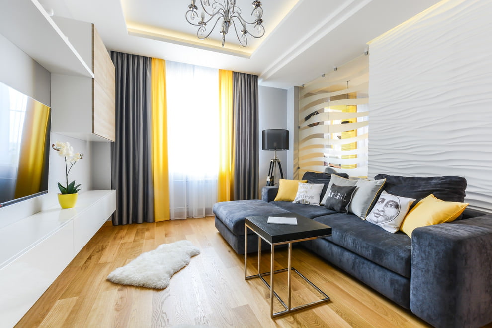 ห้องนั่งเล่นในการตกแต่งสีสดใส