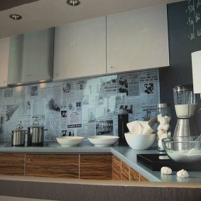 ผ้ากันเปื้อนสำหรับห้องครัวทำจาก mdf ตกแต่งภาพ