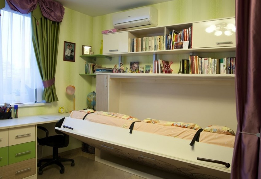 ห้องพักของวัยรุ่นพร้อมเตียงเปลี่ยนรูป
