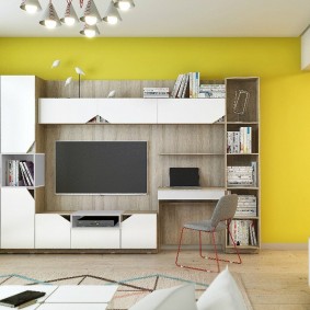 ผนังของเด็กที่มีผนังสีขาว