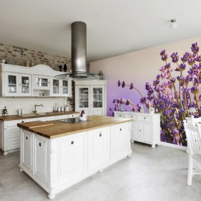 วอลเปเปอร์สไตล์ Provence สำหรับภาพรวมห้องครัว